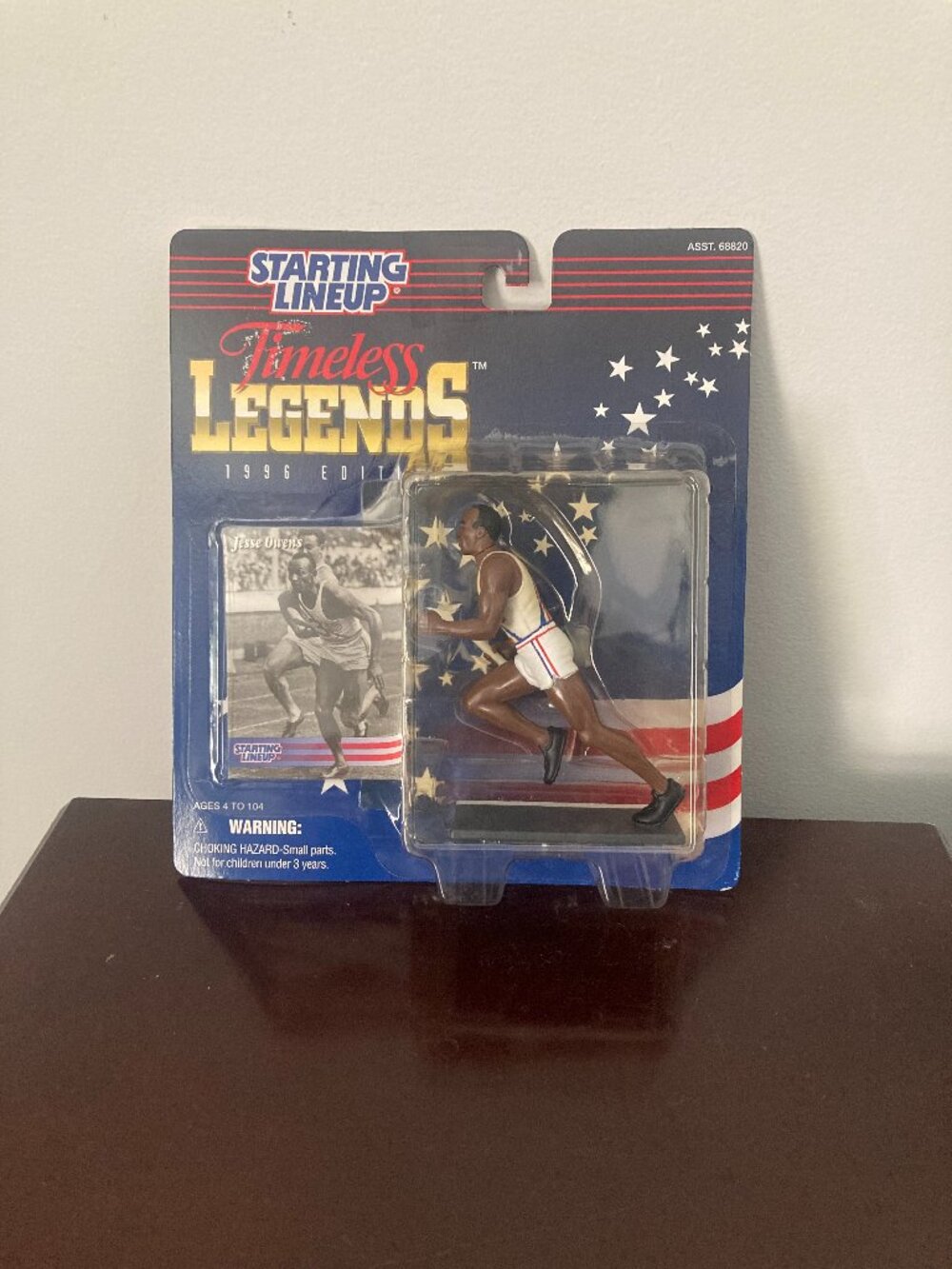 1996 Legends Starting Lineup Jesse Owens Action Figure Mens Collectors Blue
